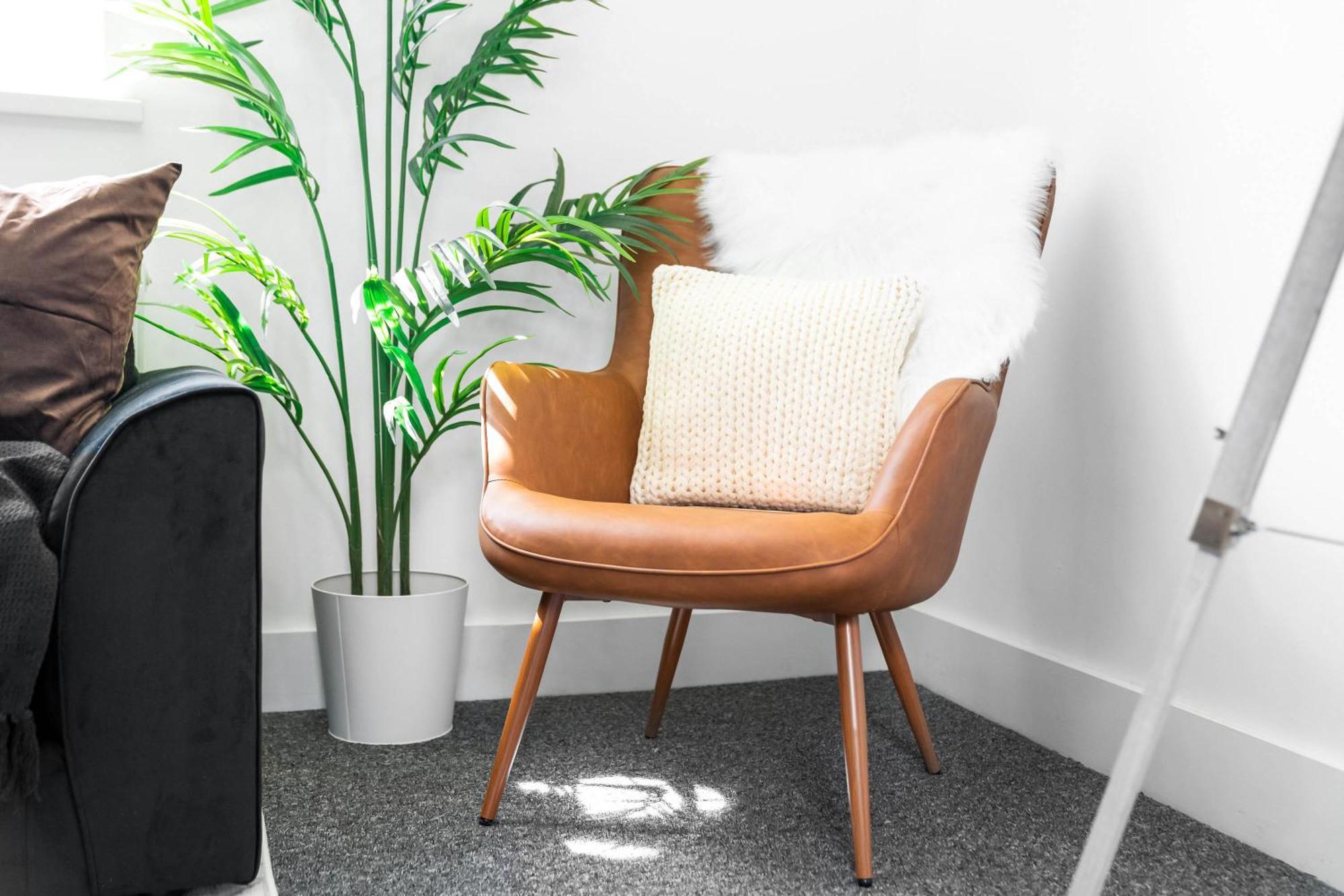 Apartment Luxe - Rowley Regis - Parking - Rated - Netflix - Wifi - 49bg